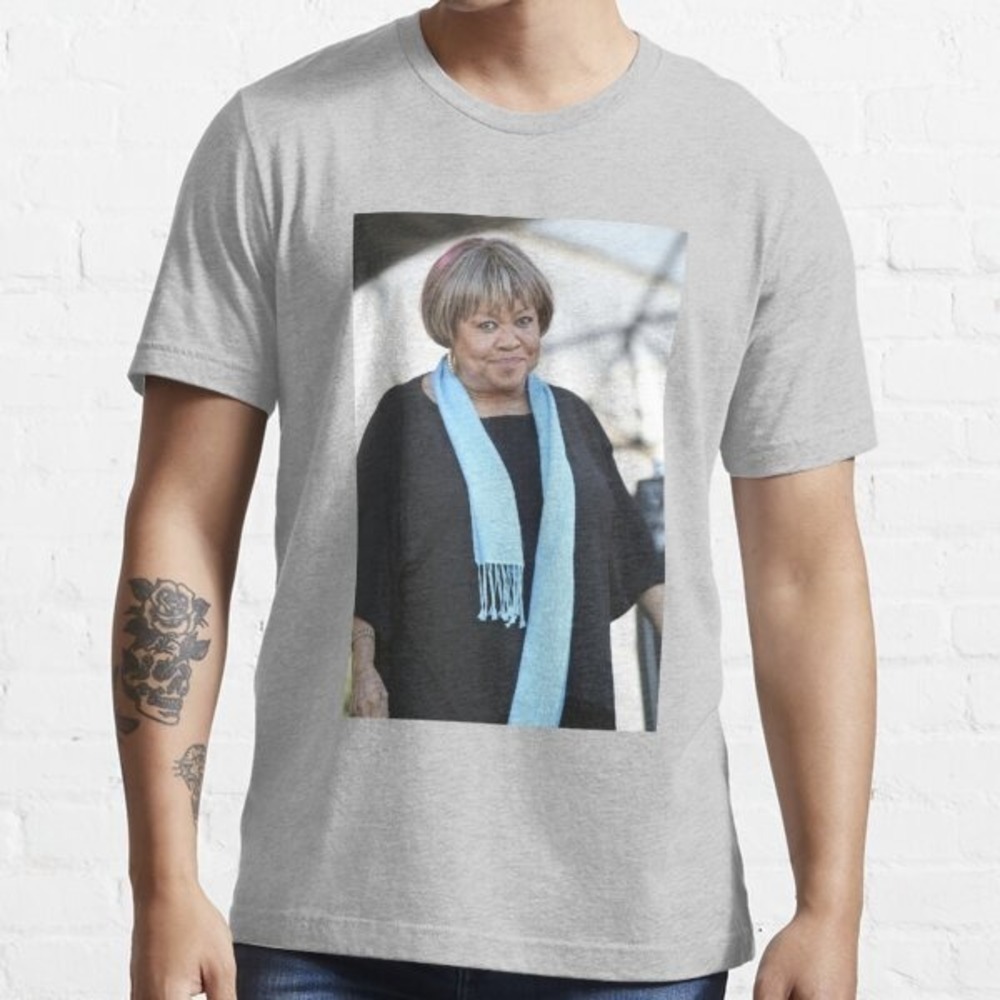 Staple Singers Unisex T-Shirt, Music Fan Concert Gift Tee